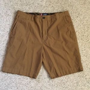 Men’s Chaps Shorts in British Khaki 36 W